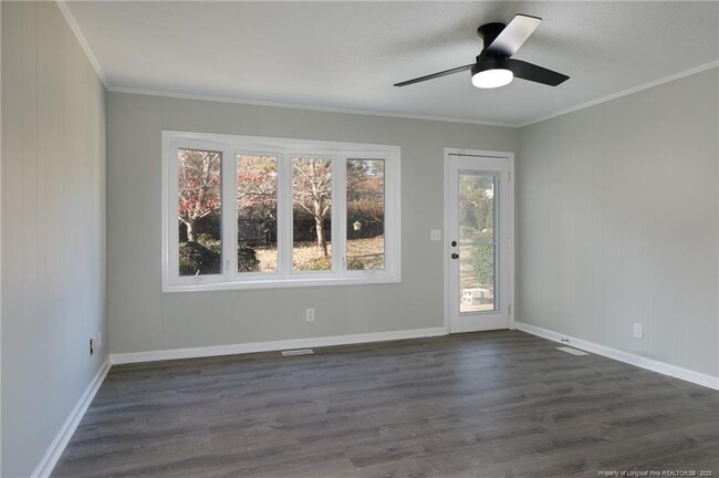 Building Photo - 5620 Weatherford Rd