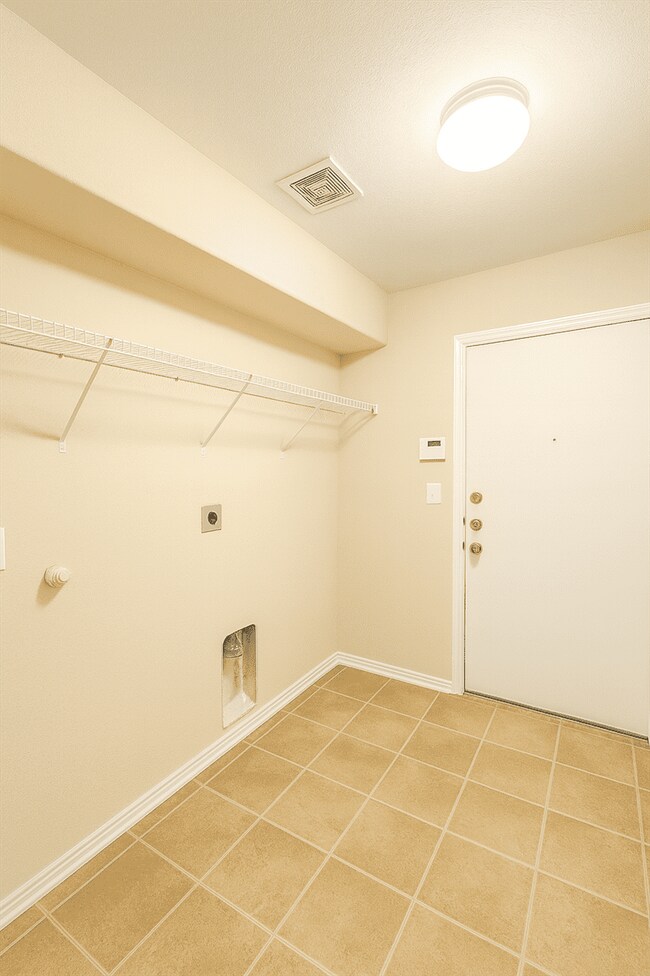 Building Photo - 11034 Arabian Palm