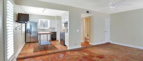 Building Photo - 3611 Las Colinas Dr