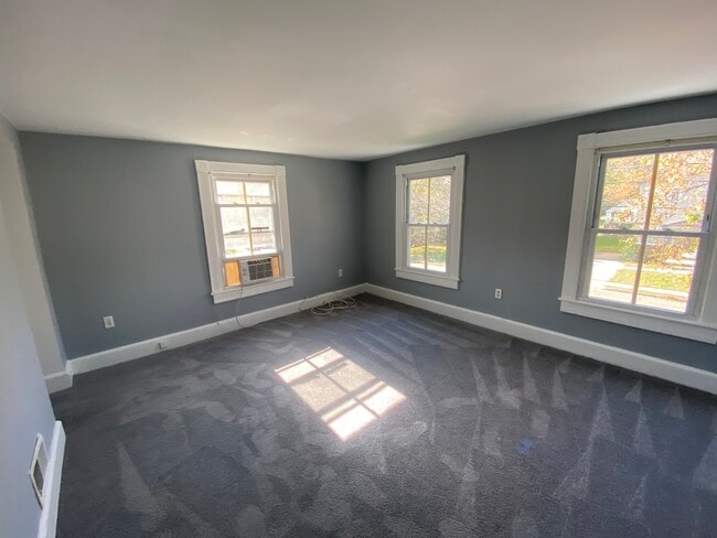 Front Bedroom - 204 11th St