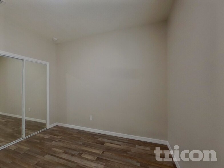 Building Photo - 5419 Dove Cottage Ln