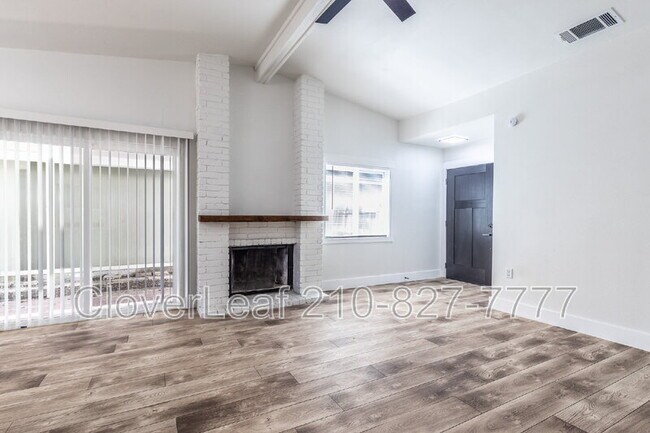 Building Photo - 9631 Ivy Bend St