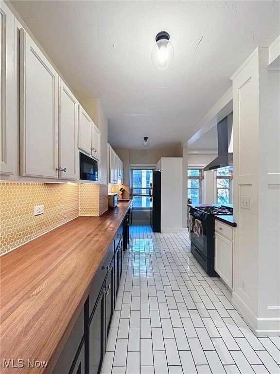 Building Photo - 2330 Euclid Heights Blvd