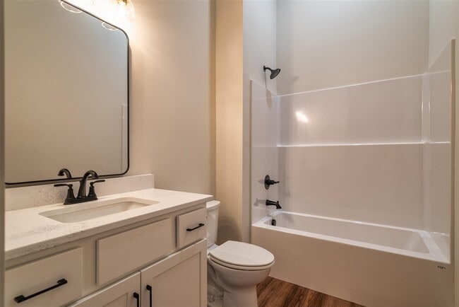 Building Photo - 108 Quarry Rd