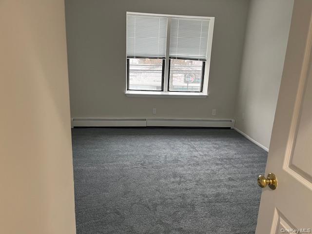 Building Photo - 161 Main St