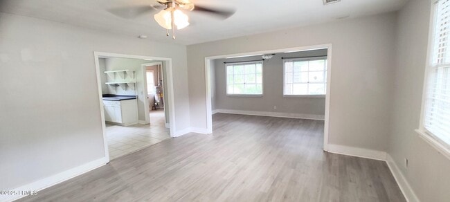 Building Photo - 2723 Waddell Rd