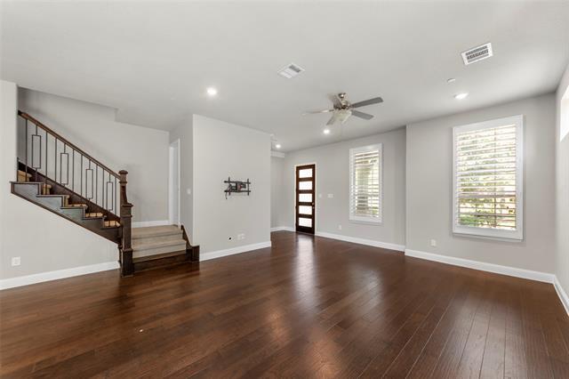 Building Photo - 1323 Bailey Ln