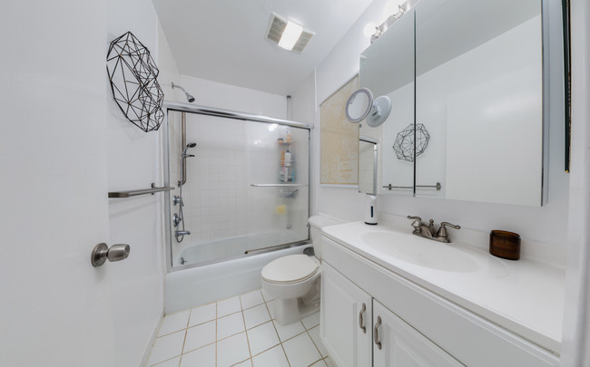 Hallway Bathroom - 11849 Mayfield Ave