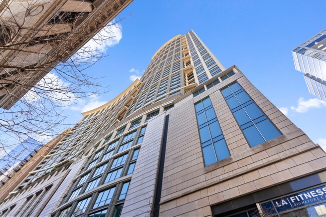Building Photo - 130 N Garland Ct