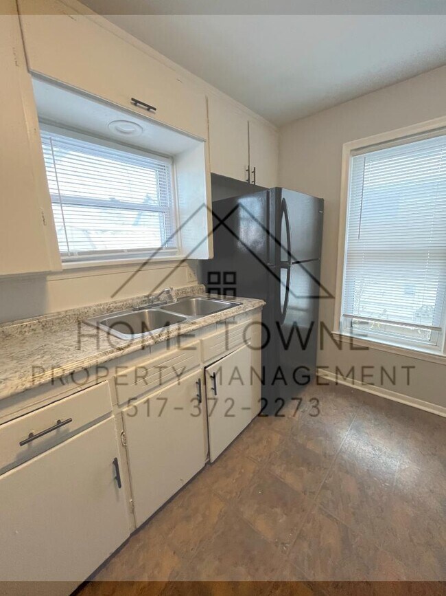 Building Photo - 419 Beech St