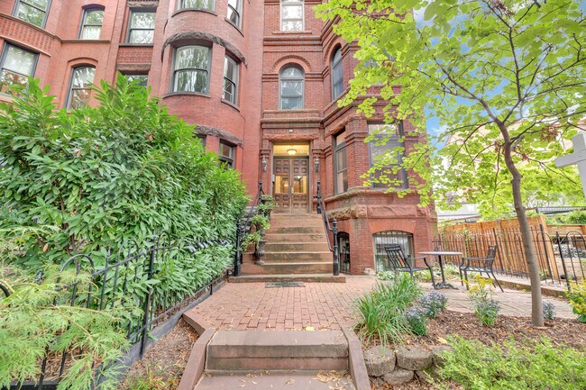 Building Photo - 1322 Rhode Island Ave NW