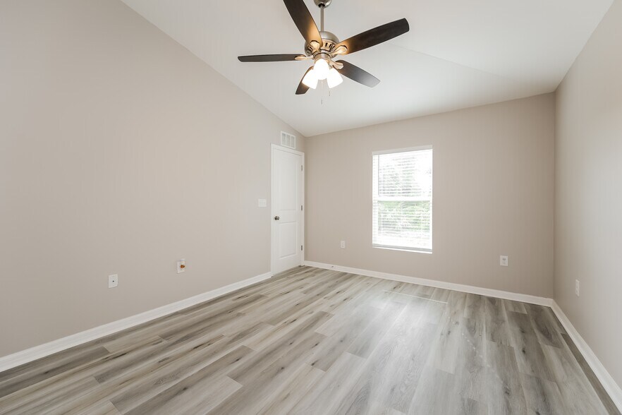 Building Photo - 9077 Aegean Cir