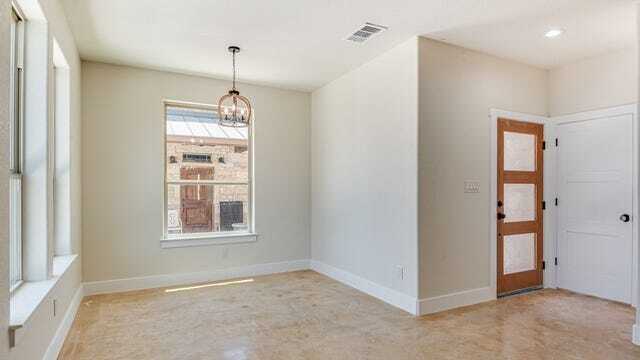 Building Photo - 1702 Gruene Vineyard Crossing