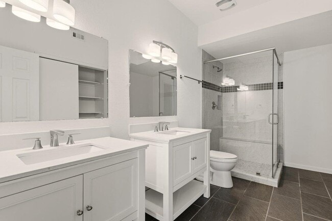 Building Photo - 2450 Wickersham Ln