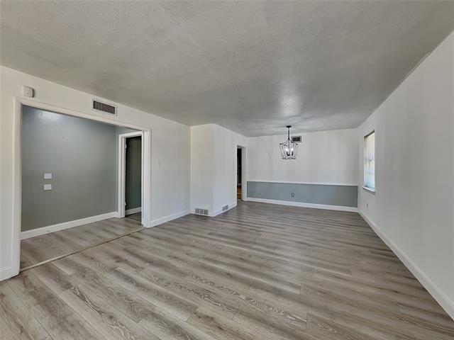 Building Photo - 836 Misty Glen Ln