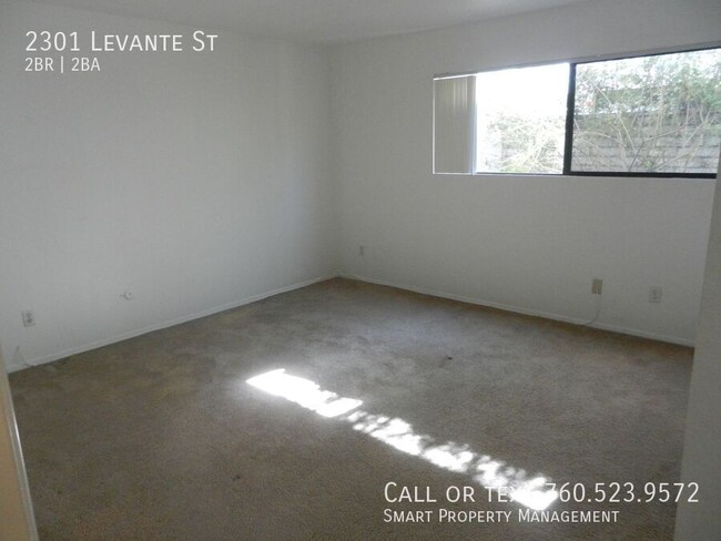 Building Photo - Great Carlsbad location! 2 Bedroom + offic...