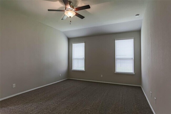 Building Photo - 23822 Piedmont Forest Dr