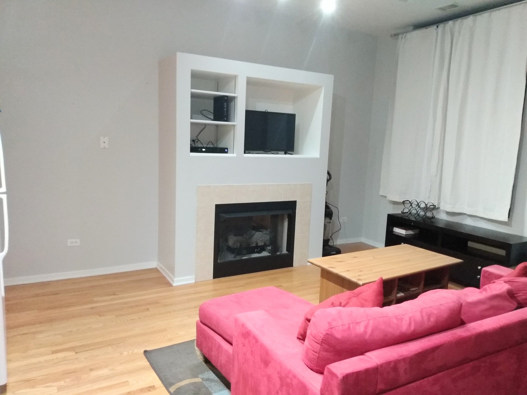 Building Photo - 208 W Washington St