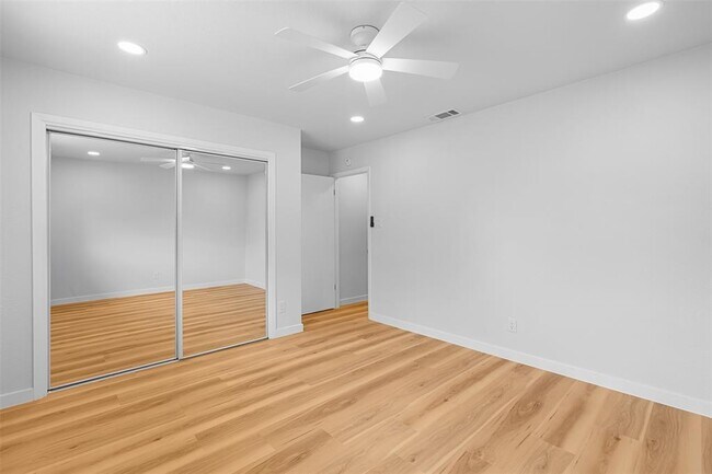 Building Photo - 4605 Beaver Creek Dr