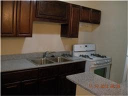 Building Photo - 3643 N MacGregor Way