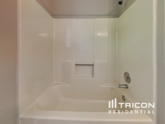 Building Photo - 1110 Karastan Court SW Marietta GA