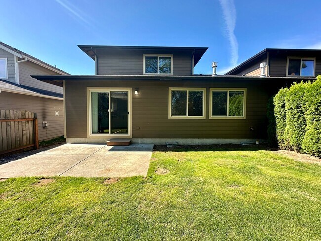 Building Photo - 5831 Pioneer Ridge Pl