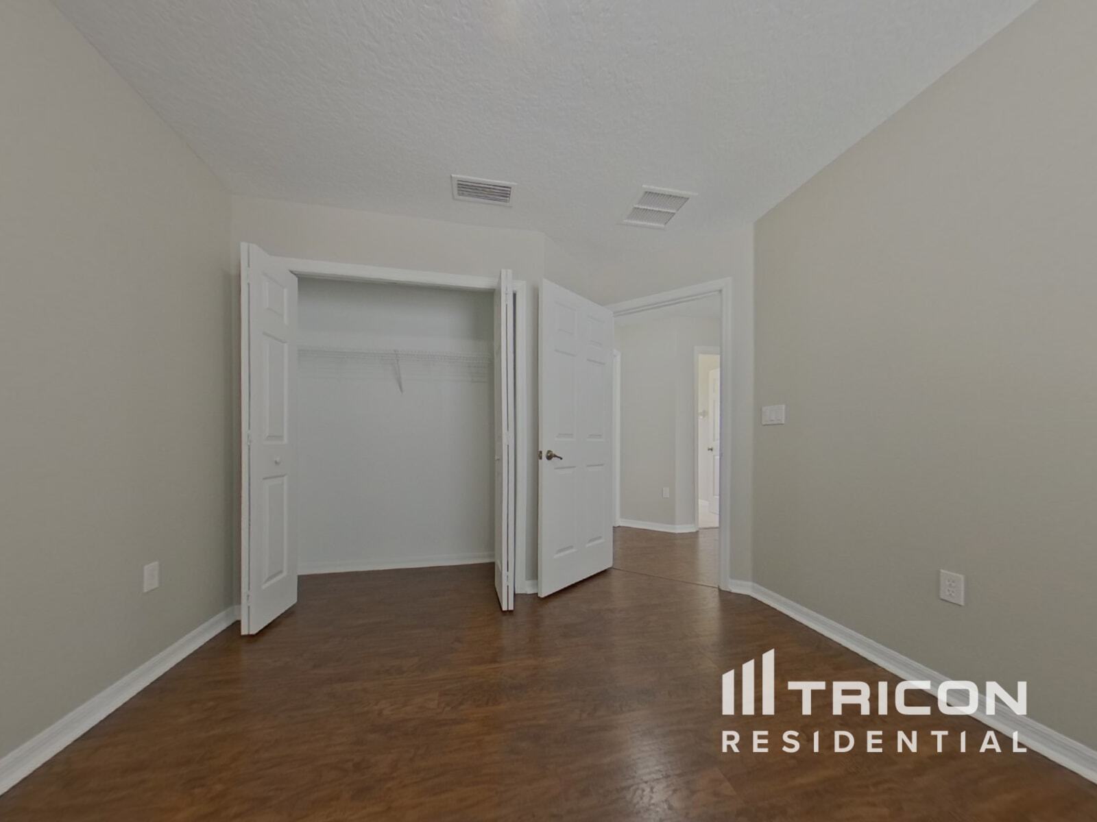 Building Photo - 3542 Oak Brook Ln