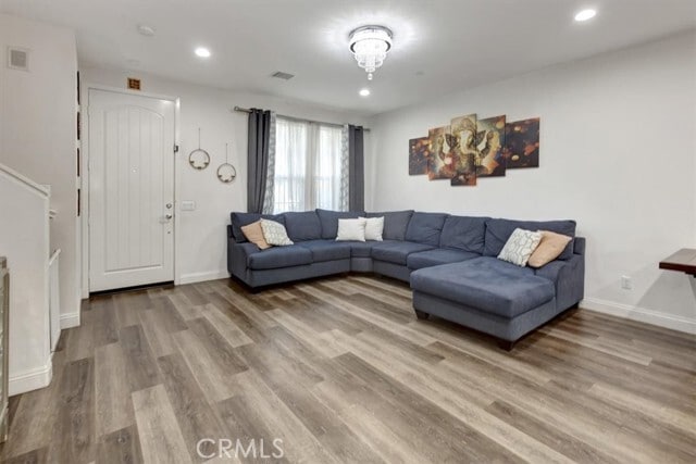 Building Photo - 13 Savannah