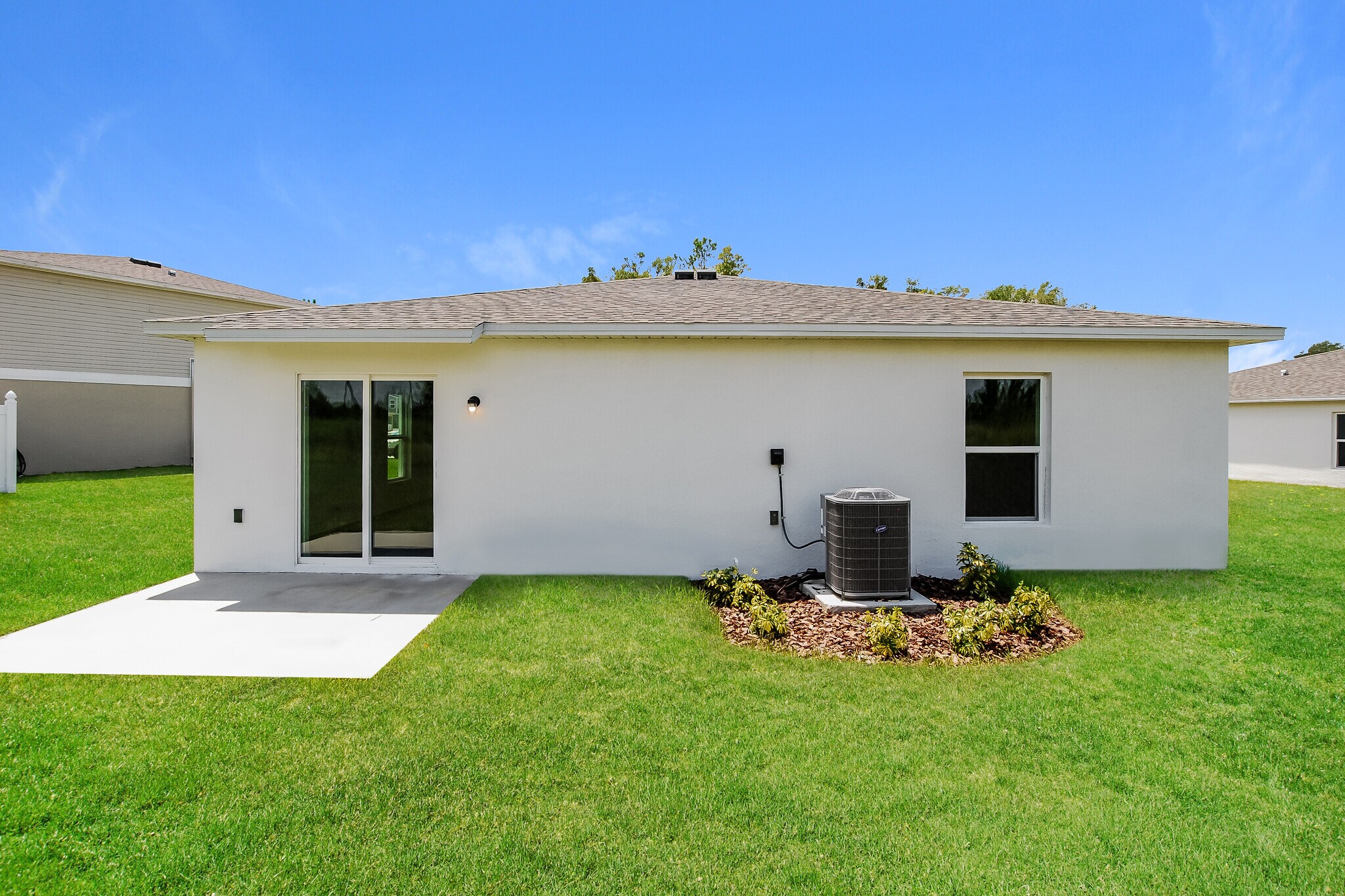 Building Photo - 139 River Hl Dr