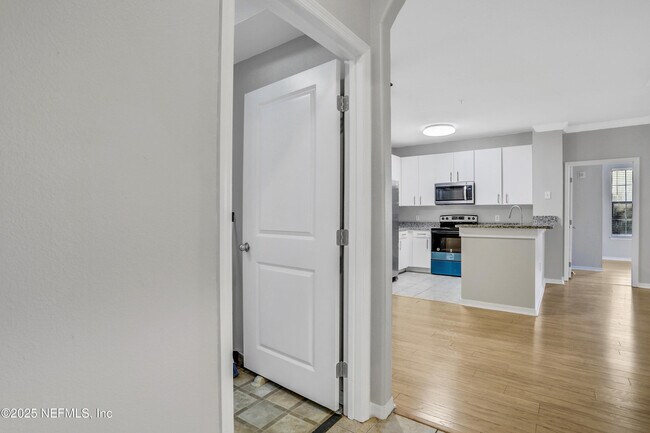 Building Photo - 12700 Bartram Park Blvd