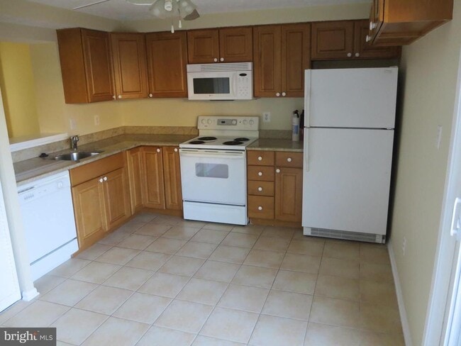 Building Photo - 9038 St Steven Ct