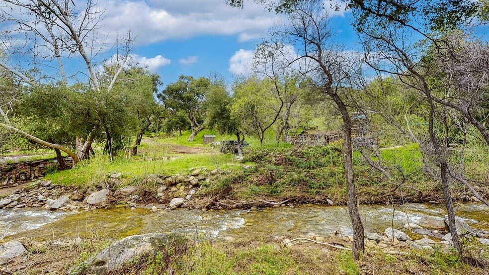 Building Photo - 25648 Timpangos Dr