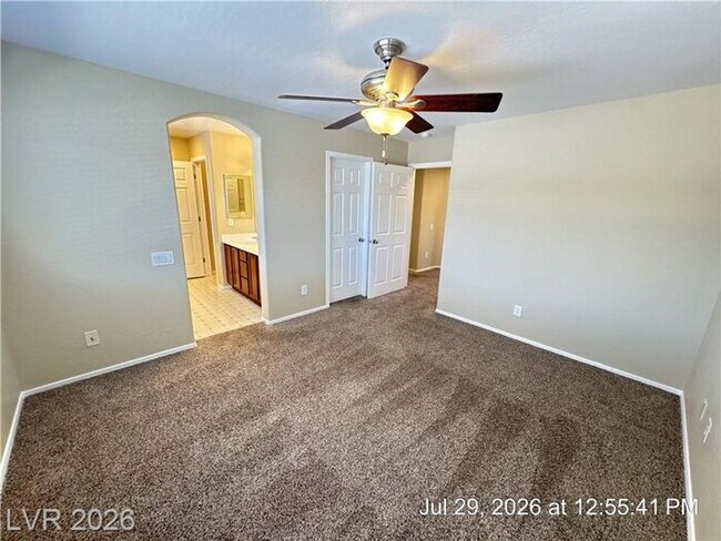 Building Photo - Gated Home with Open Floor Plan, Walk-In Closet & Resort Amenities