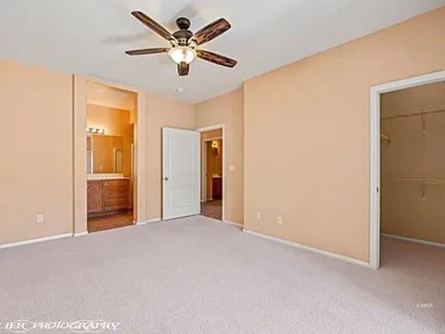 Building Photo - APPLICATION PENDING- Spacious & Move-In Re...