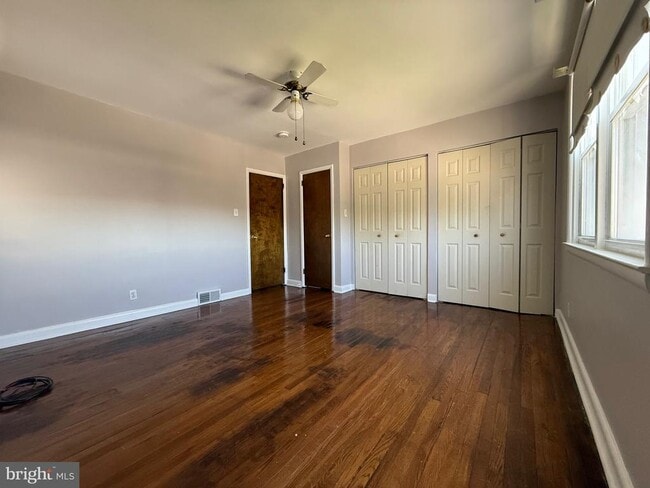 Building Photo - 9083 Convent Ave