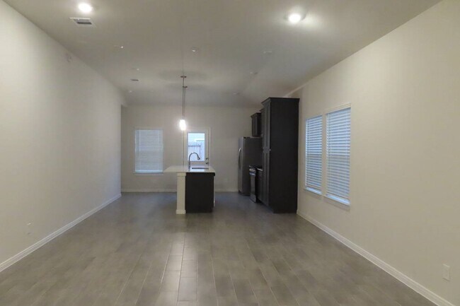 Building Photo - 25443 Lobelia Blossom Ln