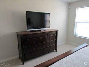 Building Photo - 8677 Erice Ct