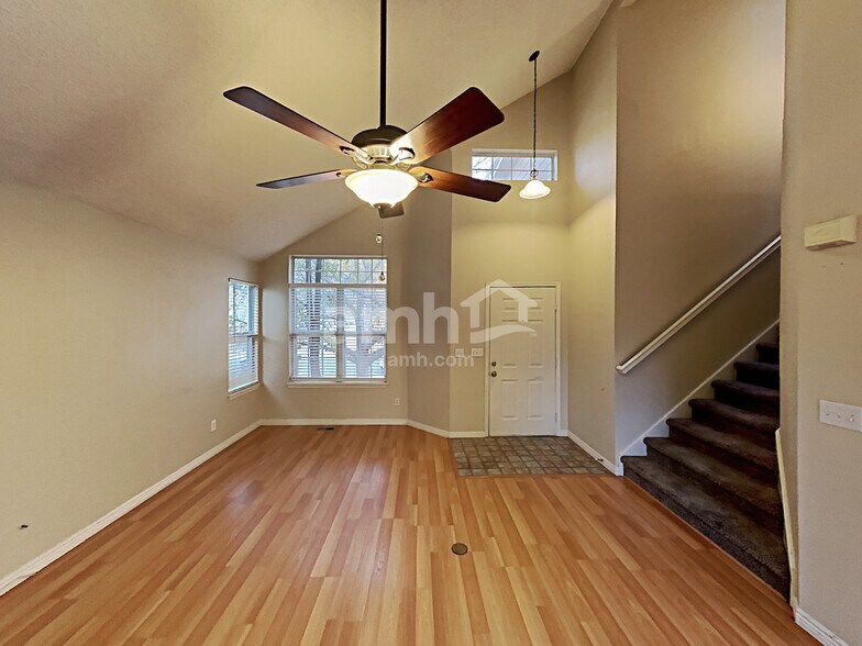 Building Photo - 4261 Choke Cherry Ave