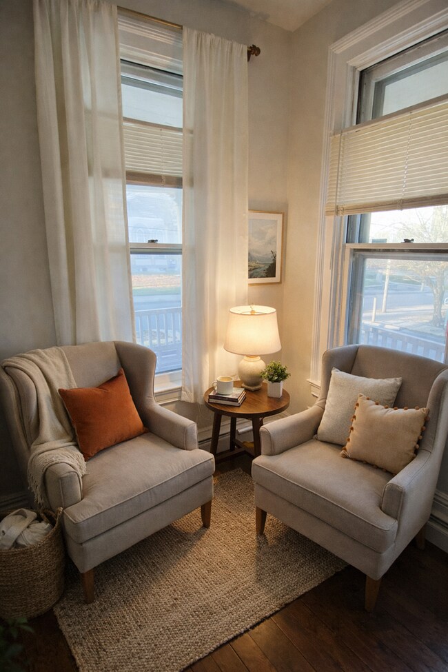 Building Photo - 312 S Upper St