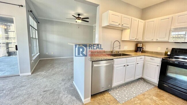 Building Photo - 7413 S Quail Cir
