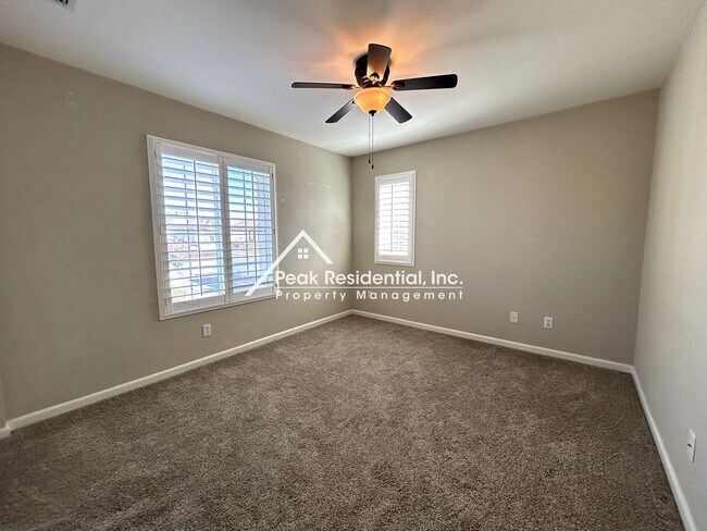 Building Photo - 9196 Cortina Cir