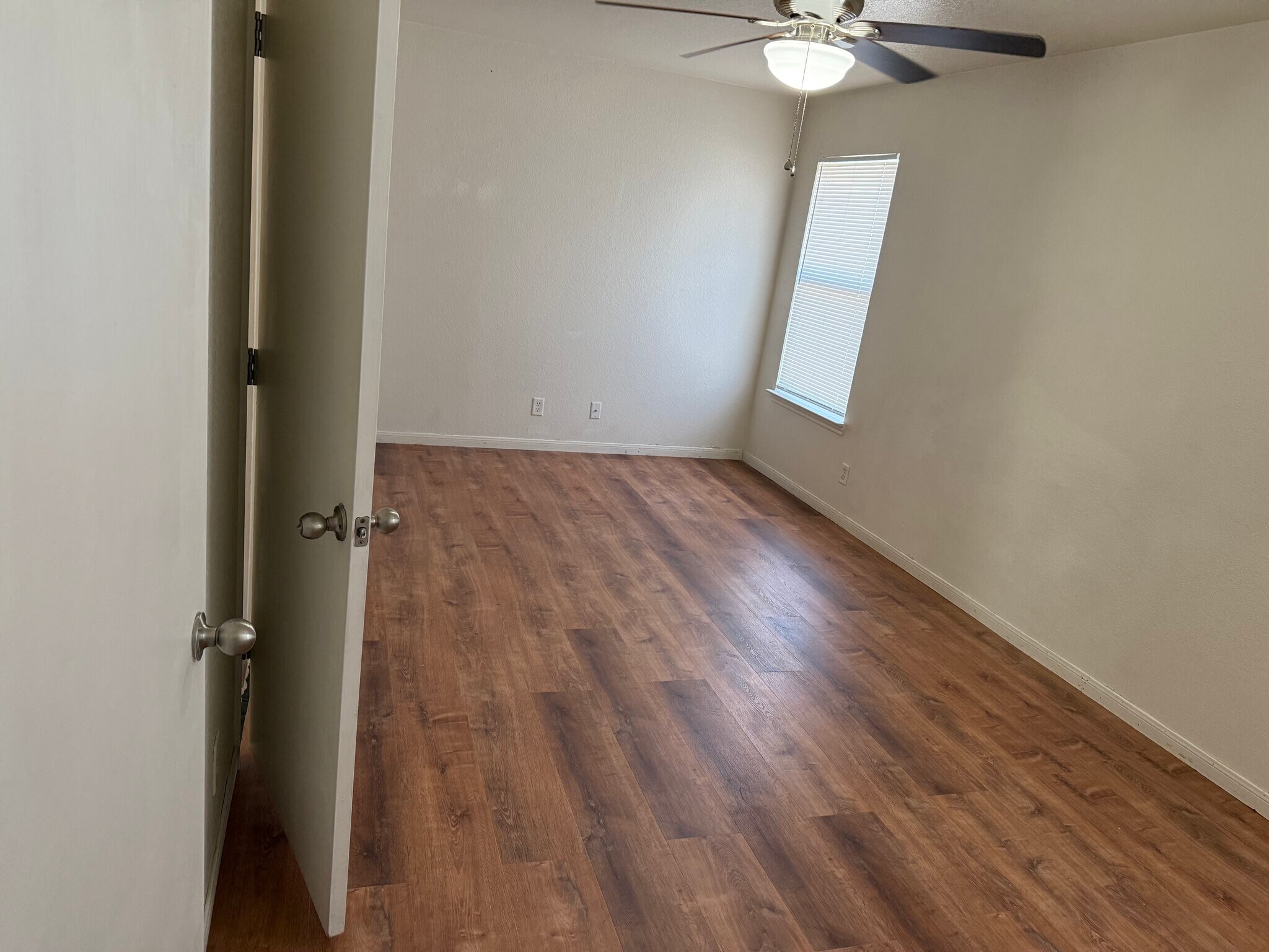 Building Photo - 1301 Chips Dr