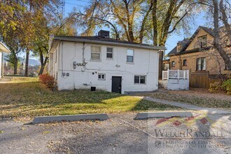 Building Photo - Javid Properties Triplex