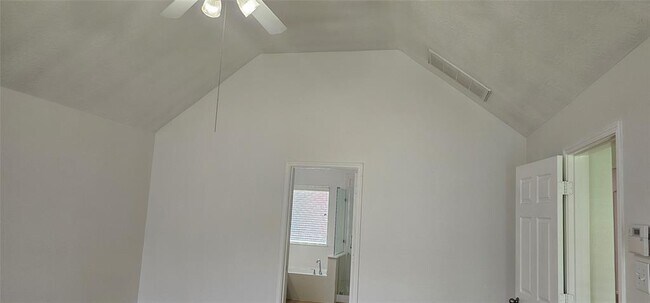 Building Photo - 957 Firthwood Ln