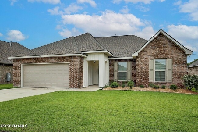 Building Photo - 306 Tall Meadows Ln
