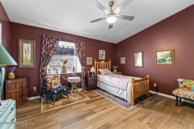 Building Photo - 3519 Rain Forest Dr W