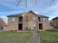 Building Photo - 804 Cullum Ct