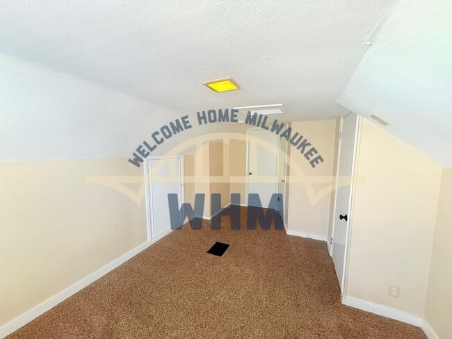 Building Photo - 2513 N 56th St