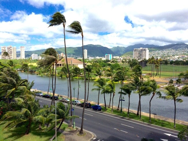Building Photo - 1BR/1BA/1PK - Ala Wailani in Waikiki