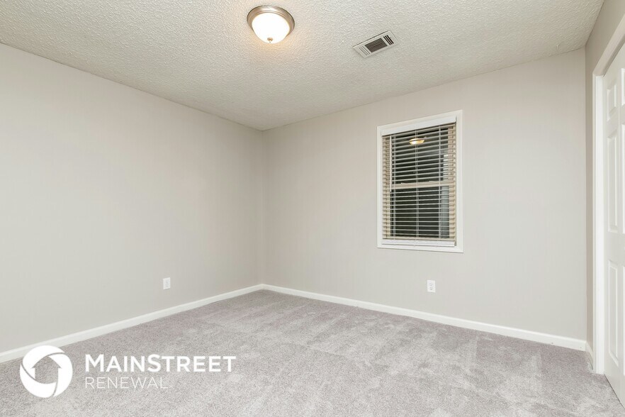 Building Photo - 181 Holly Ct